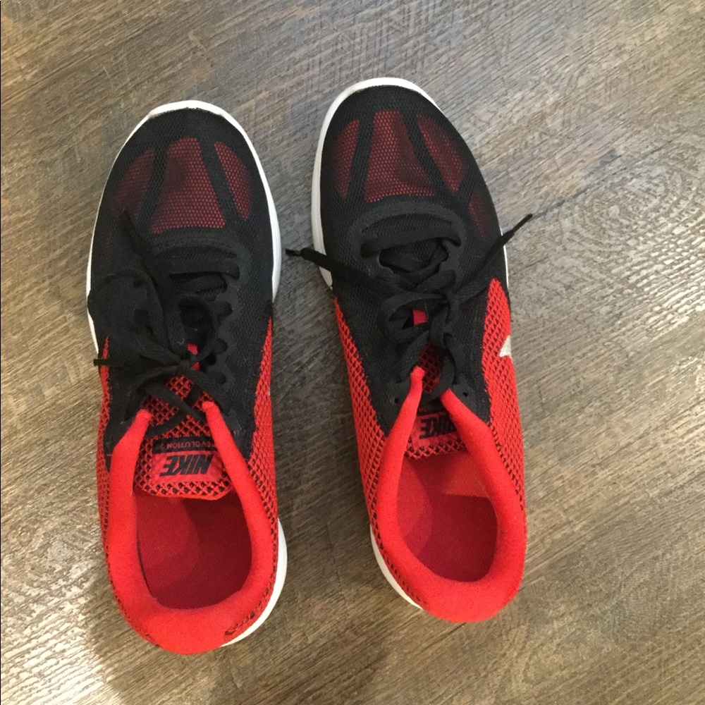 Men’s Nike sneakers size 8